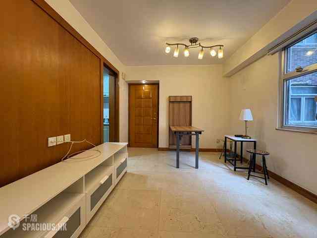 Sai Ying Pun - Yue Sun Mansion Block 1 10