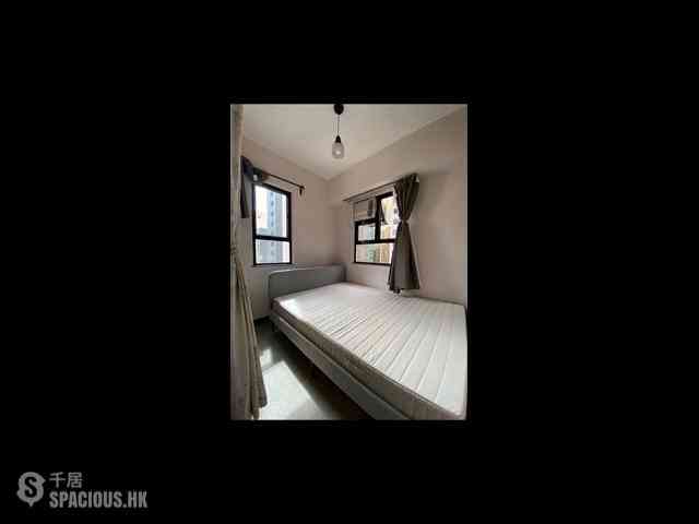 Wan Chai - Tung Kai Building 05