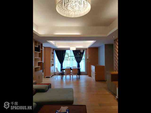 Sai Ying Pun - The Summa 01