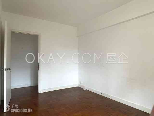 Pok Fu Lam - Scenic Villas 12