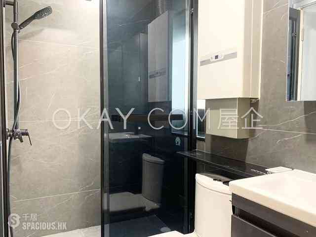 Mid Levels Central - 6B-6E, Bowen Road 05
