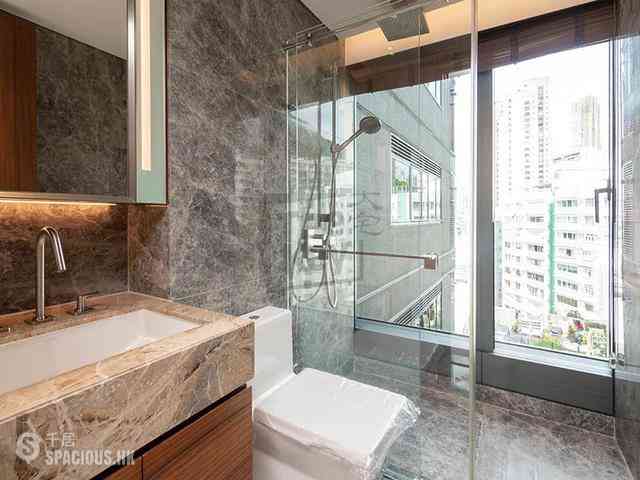 Mid Levels West - University Heights 10