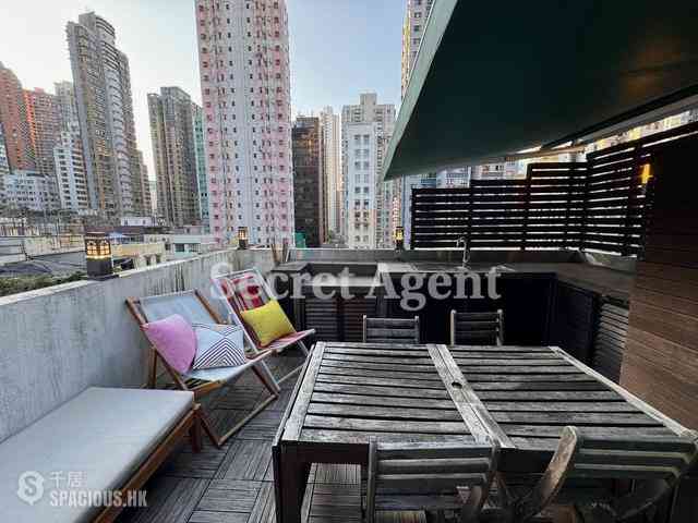 Sheung Wan - Tai Wing House 01