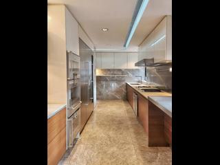 Mid Levels Central - Kennedy Heights 03
