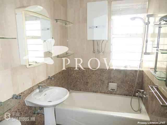 Pok Fu Lam - Scenic Villas 07