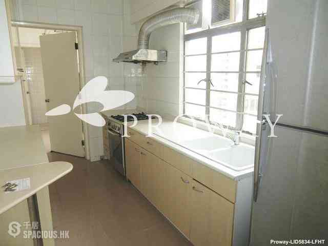 Pok Fu Lam - Scenic Villas 10