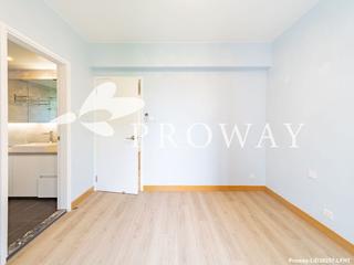 Mid Levels Central - Merry Court 06