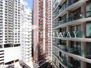 Happy Valley - Le Cachet 02