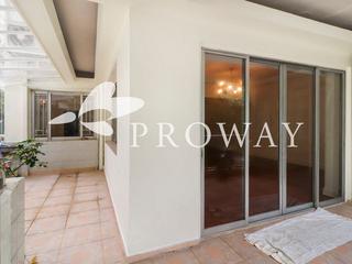 Mid Levels Central - Grand House 04