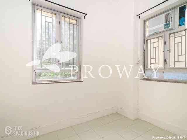 Mid Levels Central - Grand House 12