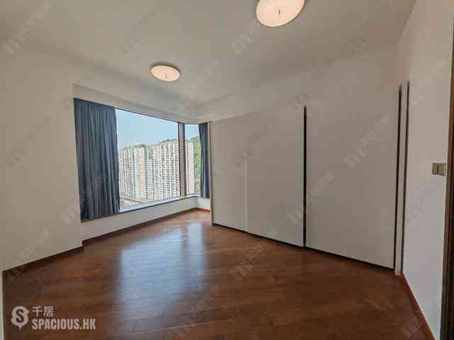 Tai Hang - The Signature 10