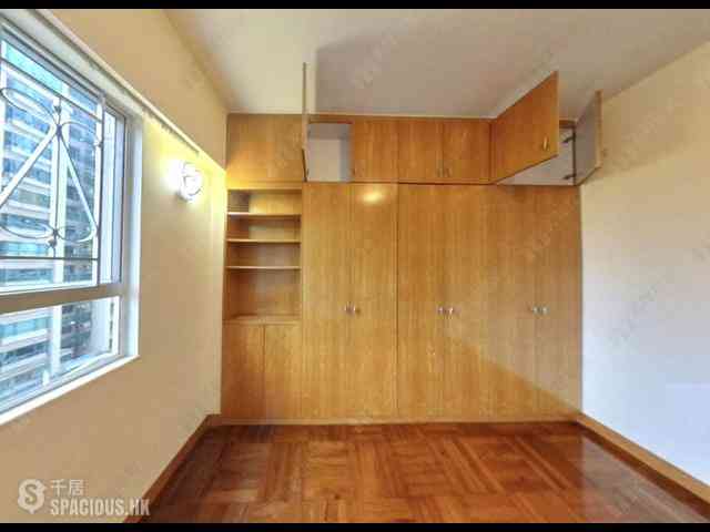 Mid Levels West - Realty Gardens Vienna Court (Block 5) 06
