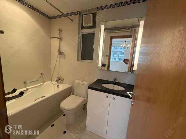 Mid Levels Central - Botanic Terrace Block A 07