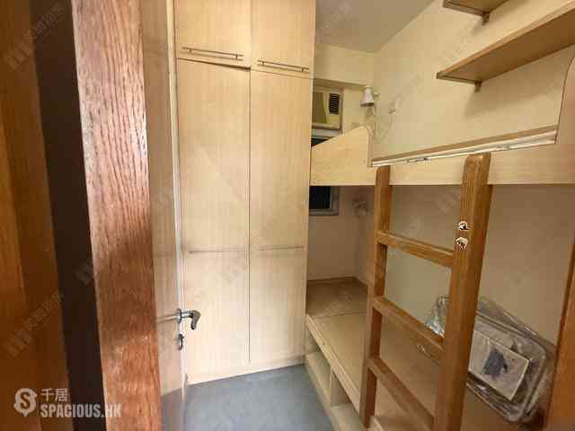 Mid Levels Central - Botanic Terrace Block A 09