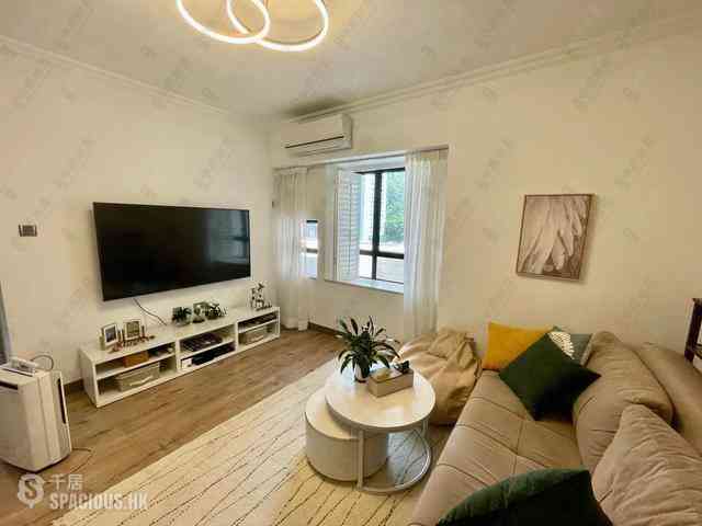 Mid Levels Central - Robinson Heights Block 1 02