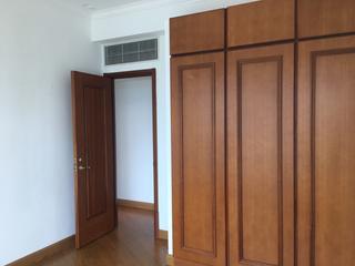 Mid Levels Central - Regence Royale Tower 2 06