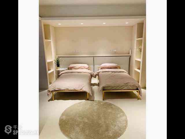 Mid Levels Central - Wing Hong Mansion 05