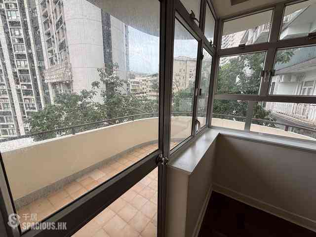 Mid Levels Central - Estella Court 08
