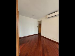 West Kowloon - The Arch Sun Tower (Block 1A) 04