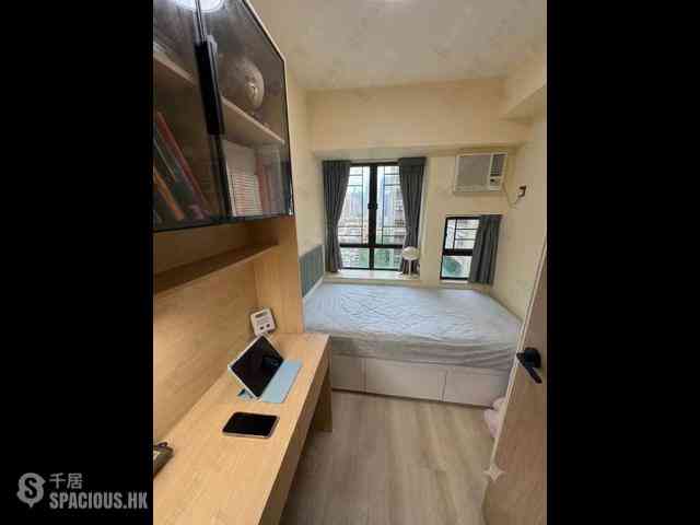 Mid Levels Central - Robinson Heights Block 3 10