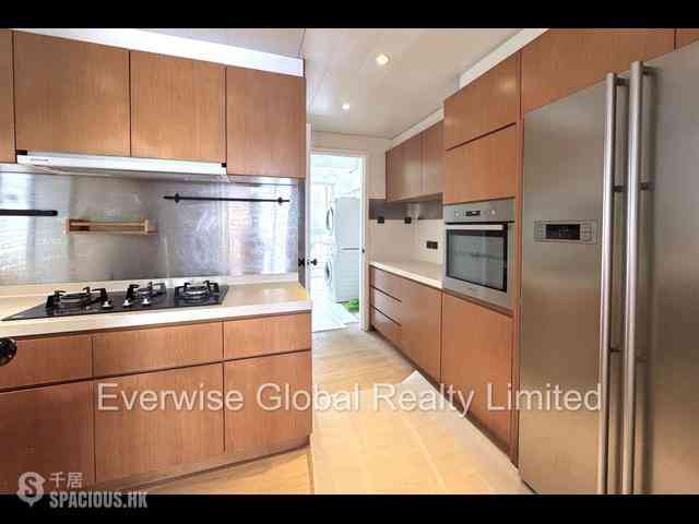 Repulse Bay - South Bay Towers 11