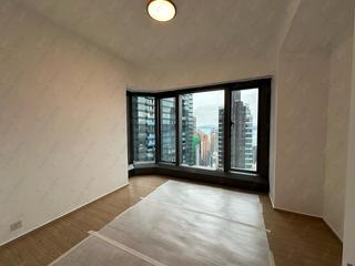 Mid Levels Central - Arezzo 17