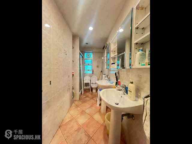 Mid Levels West - Hong Kong Garden 15