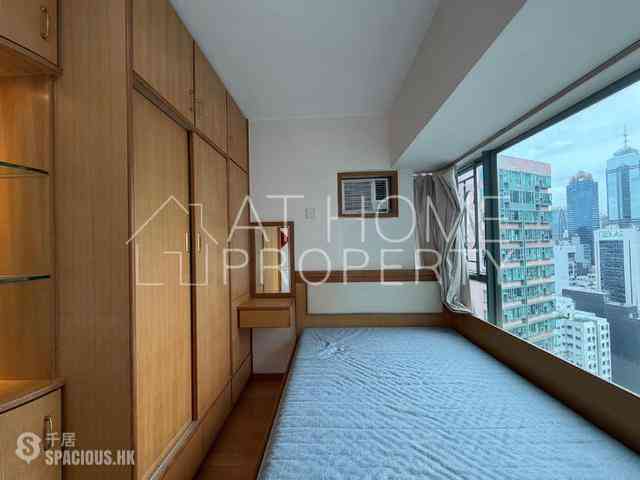 Sheung Wan - Queen's Terrace 04