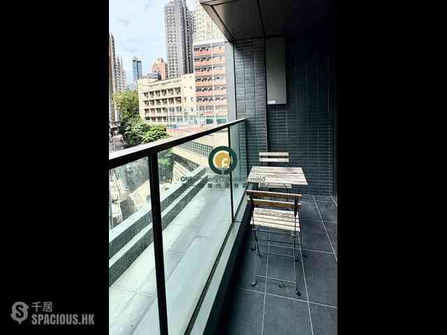 Shek Tong Tsui - Novum West 02