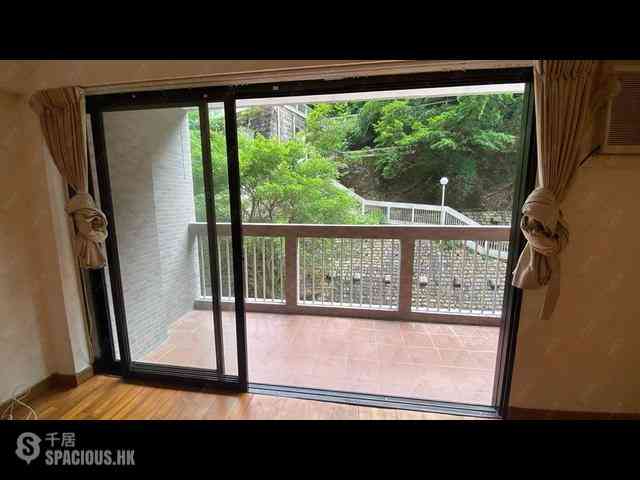 Mid Levels West - Realty Gardens Paris Court (Block 2) Paris Court 03