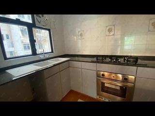 Mid Levels West - Realty Gardens Paris Court (Block 2) Paris Court 14