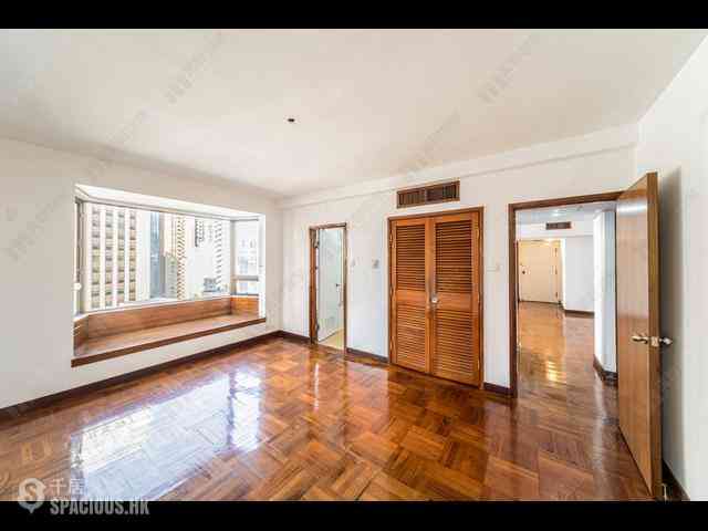 Mid Levels East - Amber Garden 20