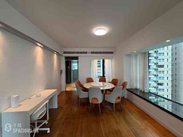 Mid Levels Central - 11, Macdonnell Road 03
