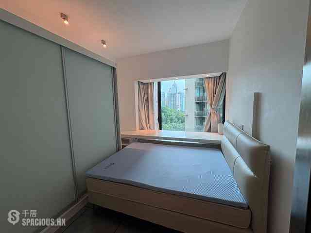 Mid Levels Central - 11, Macdonnell Road 07