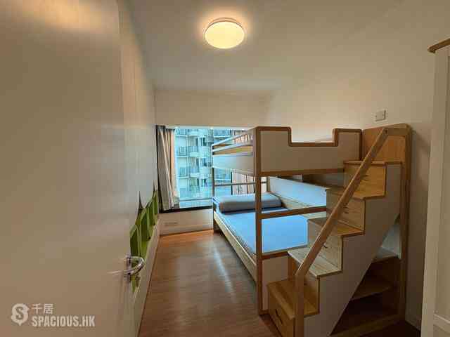 Mid Levels Central - 11, Macdonnell Road 08