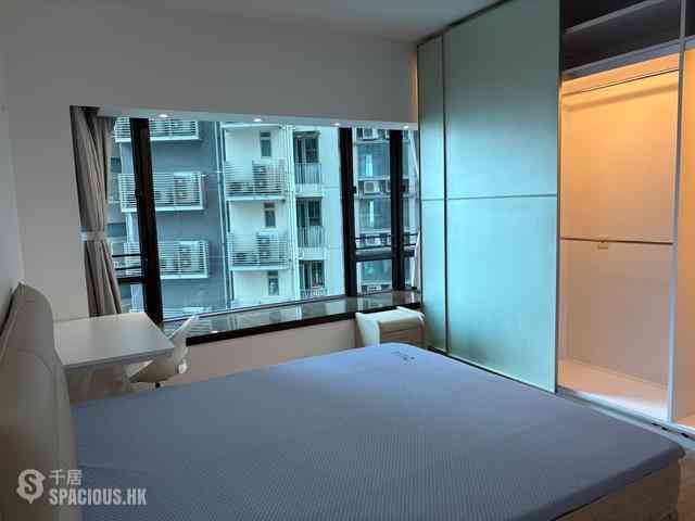 Mid Levels Central - 11, Macdonnell Road 12