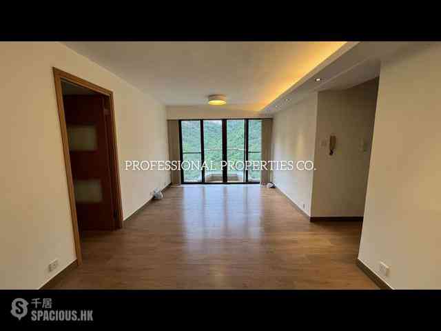 Tai Hang - Ronsdale Garden 01