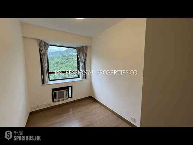 Tai Hang - Ronsdale Garden 08