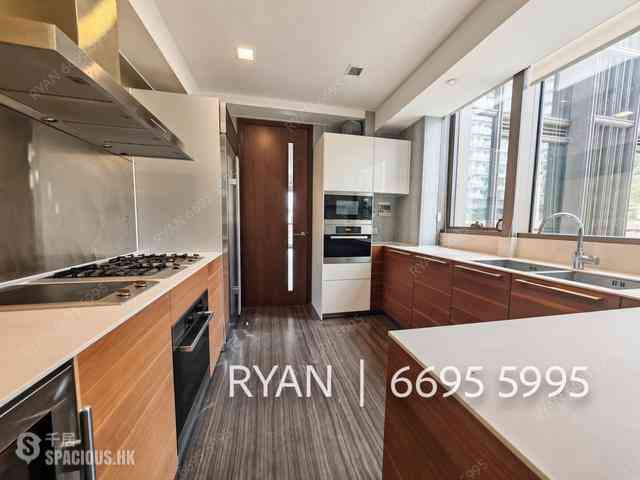 Tai Hang - The Signature 11