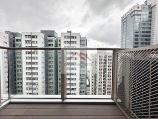 Sai Ying Pun - Des Voeux W Residence 04