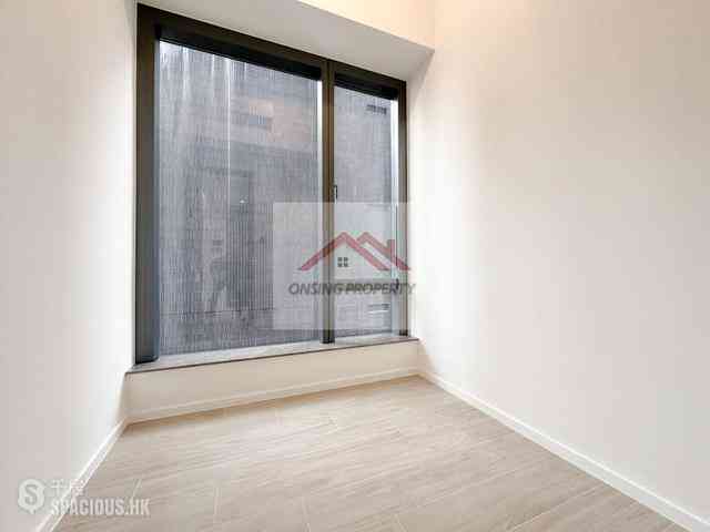 Sai Ying Pun - Des Voeux W Residence 07