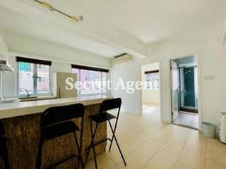 Wan Chai - Sau Wah Court 04