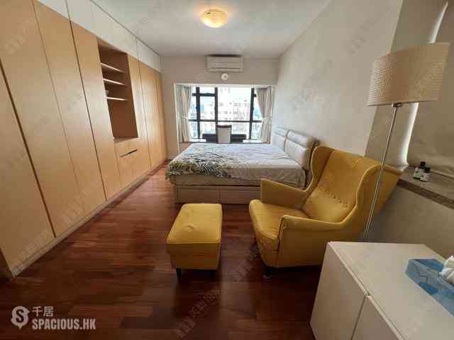 Mid Levels Central - The Grand Panorama Block 4 04