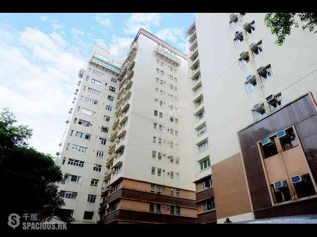 Pok Fu Lam - Scenic Villas 02