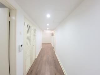 Mid Levels Central - May Tower Block 1 21