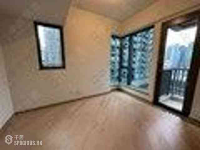 Wong Chuk Hang - The Southside Phase 1 Southland Tower 2B 03
