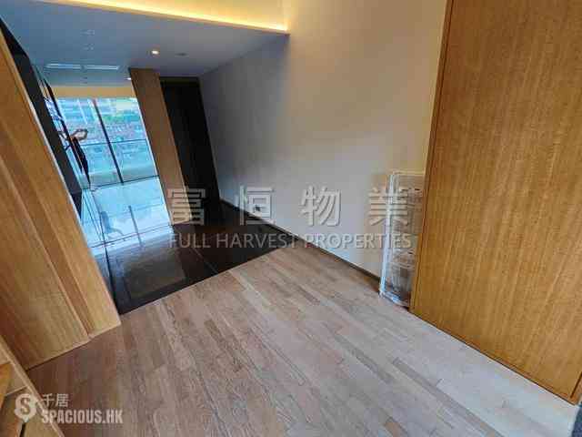 跑馬地 - Eight Kwai Fong Happy Valley 02