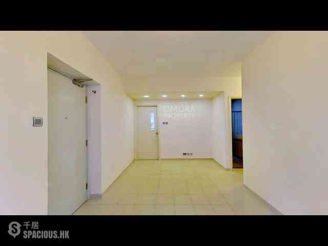 Mid Levels West - Bonanza Court 07