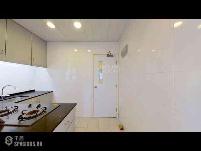 Mid Levels West - Bonanza Court 11