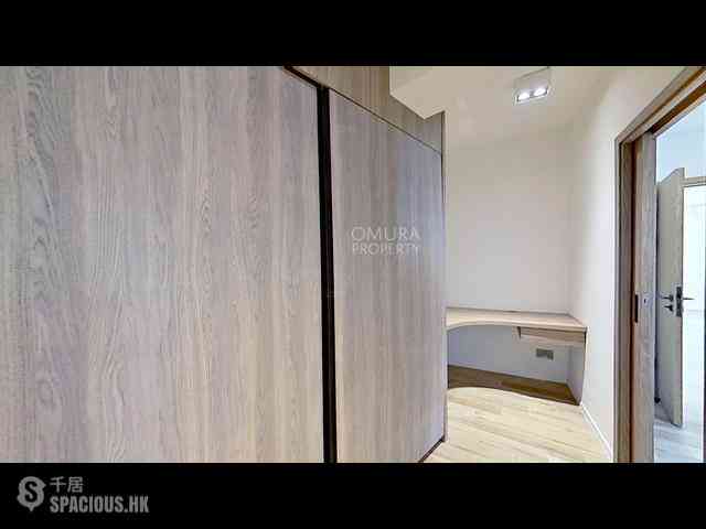 Mid Levels Central - St. Joan Court 08